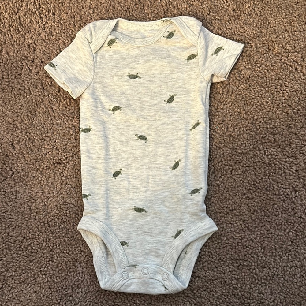 Carter's Gray and Green Bodysuit with Whale Print